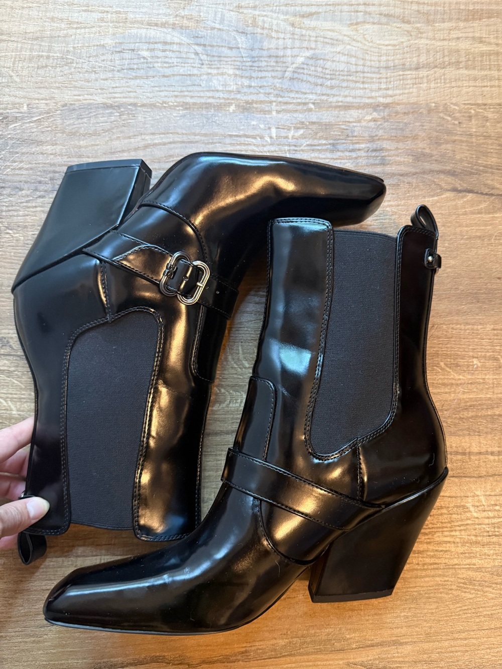 Stylish Black Women's Ankle Boot - Picture 2 of 4